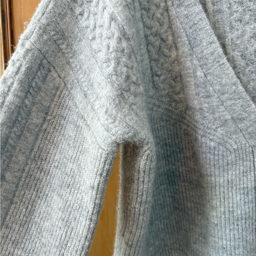 House of Harlow Gray Women's button up cardigan Sweater - Picture 4 of 5
